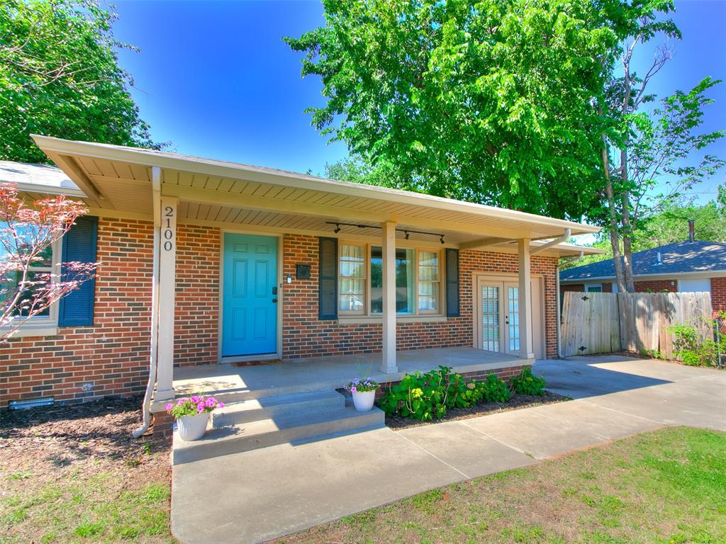 2100 Hasley Drive Property Photo 2