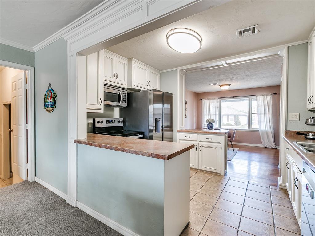 2100 Hasley Drive Property Photo 10