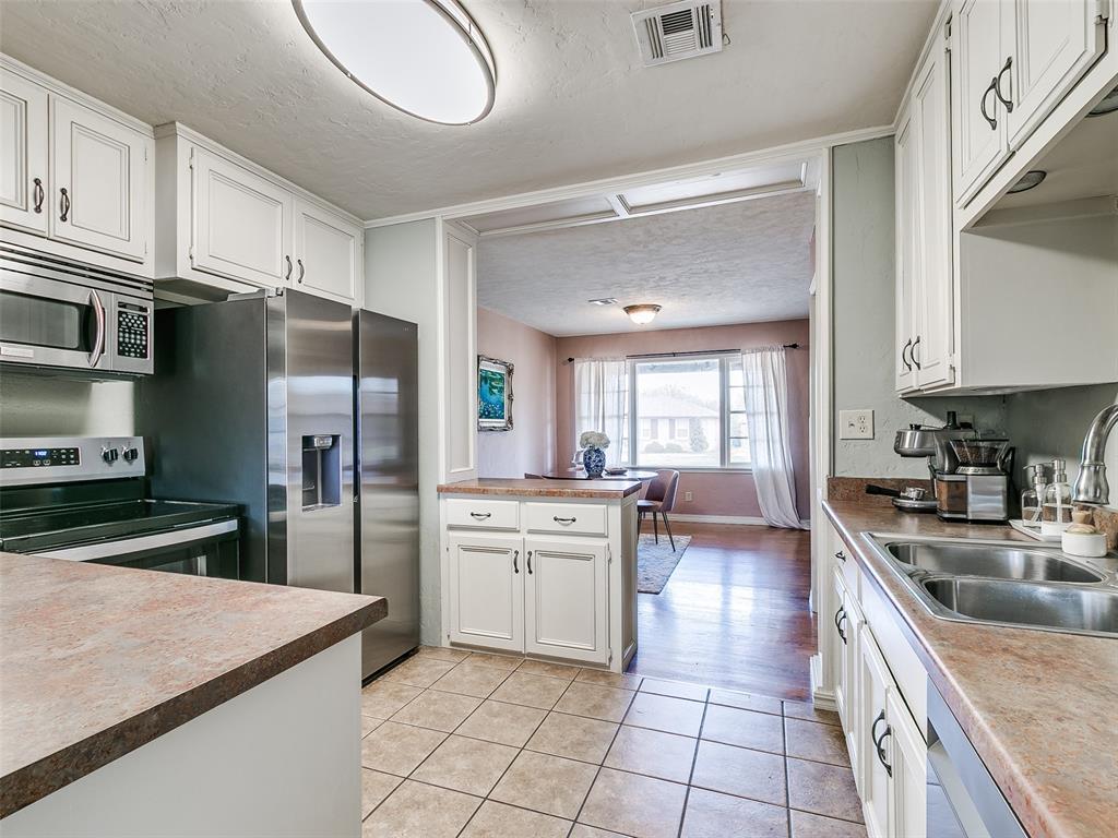 2100 Hasley Drive Property Photo 12