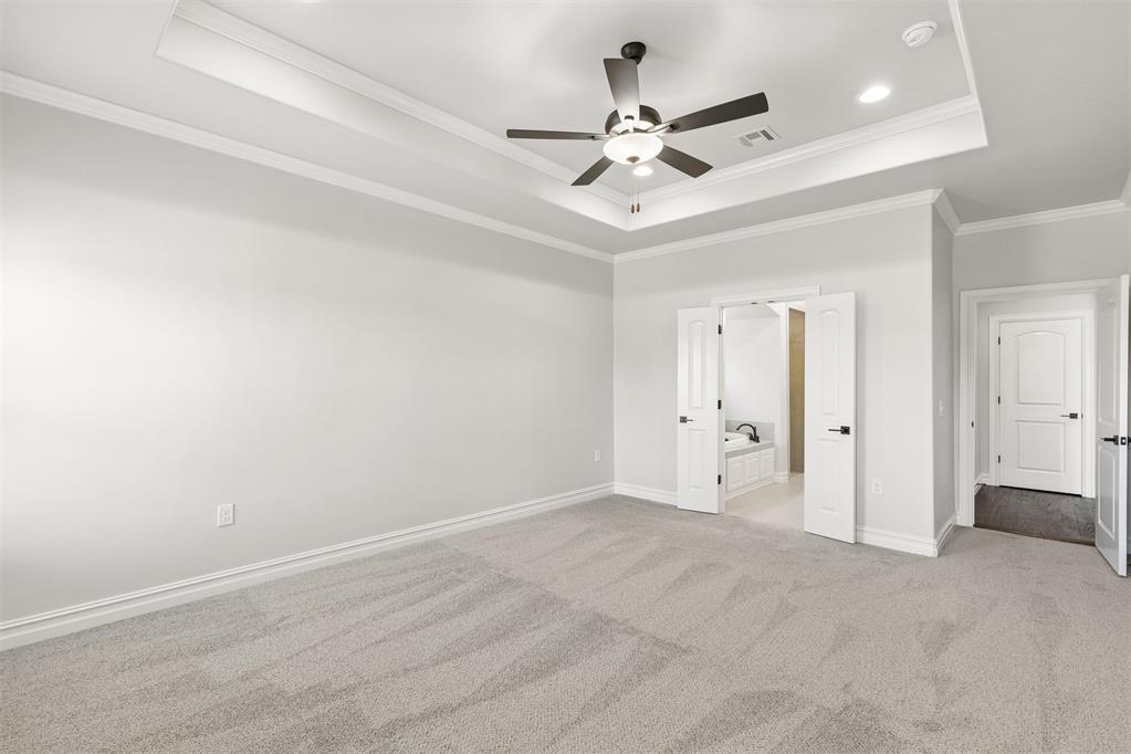 10721 Nw 154th Street Property Photo 19