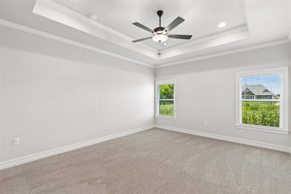 10721 Nw 154th Street Property Photo 21