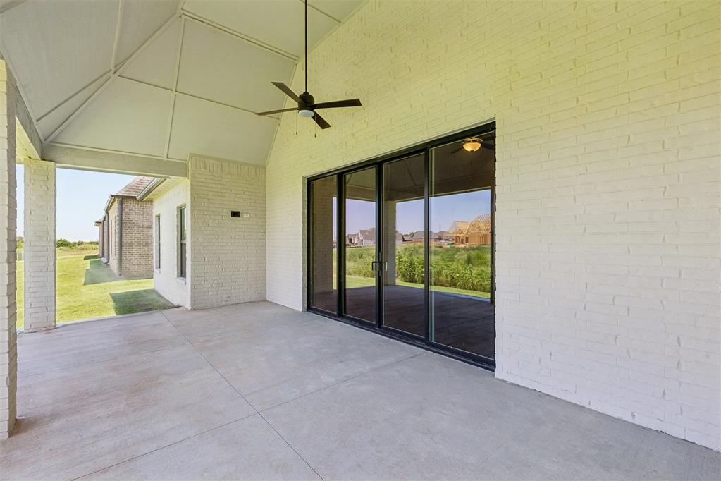 10721 Nw 154th Street Property Photo 40