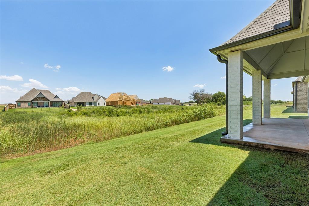 10721 Nw 154th Street Property Photo 42