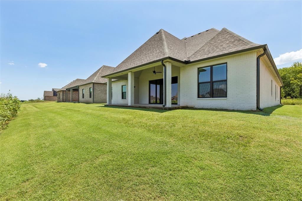 10721 Nw 154th Street Property Photo 43