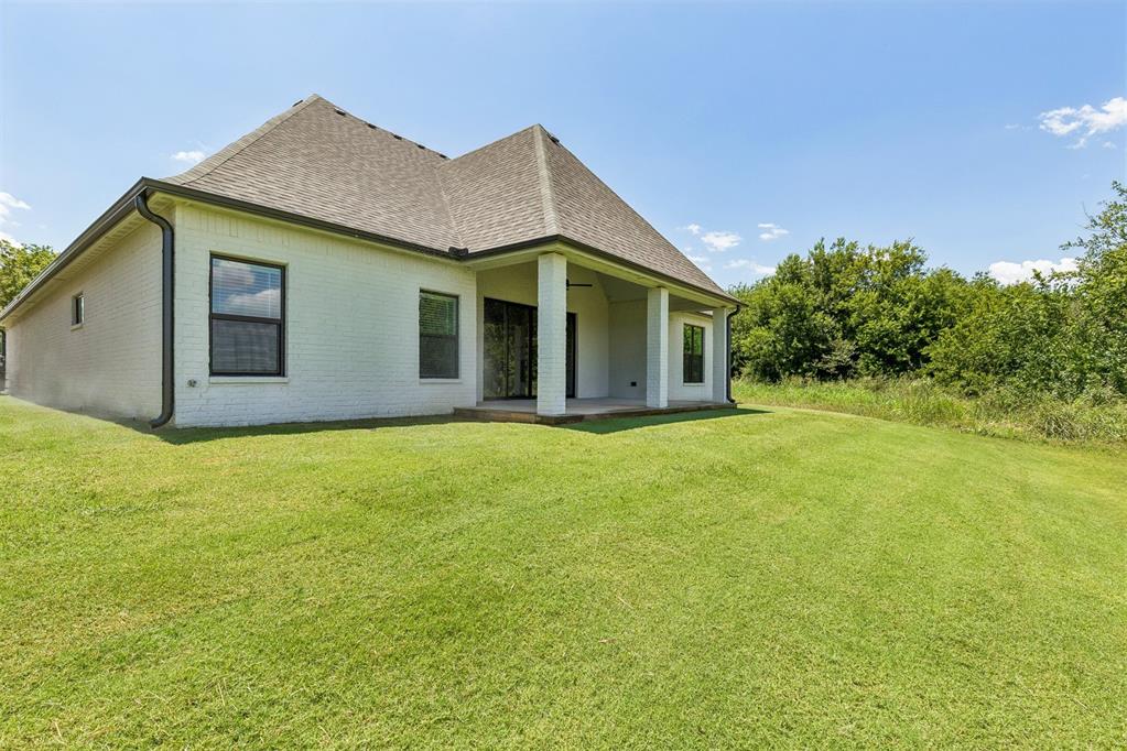 10721 Nw 154th Street Property Photo 44