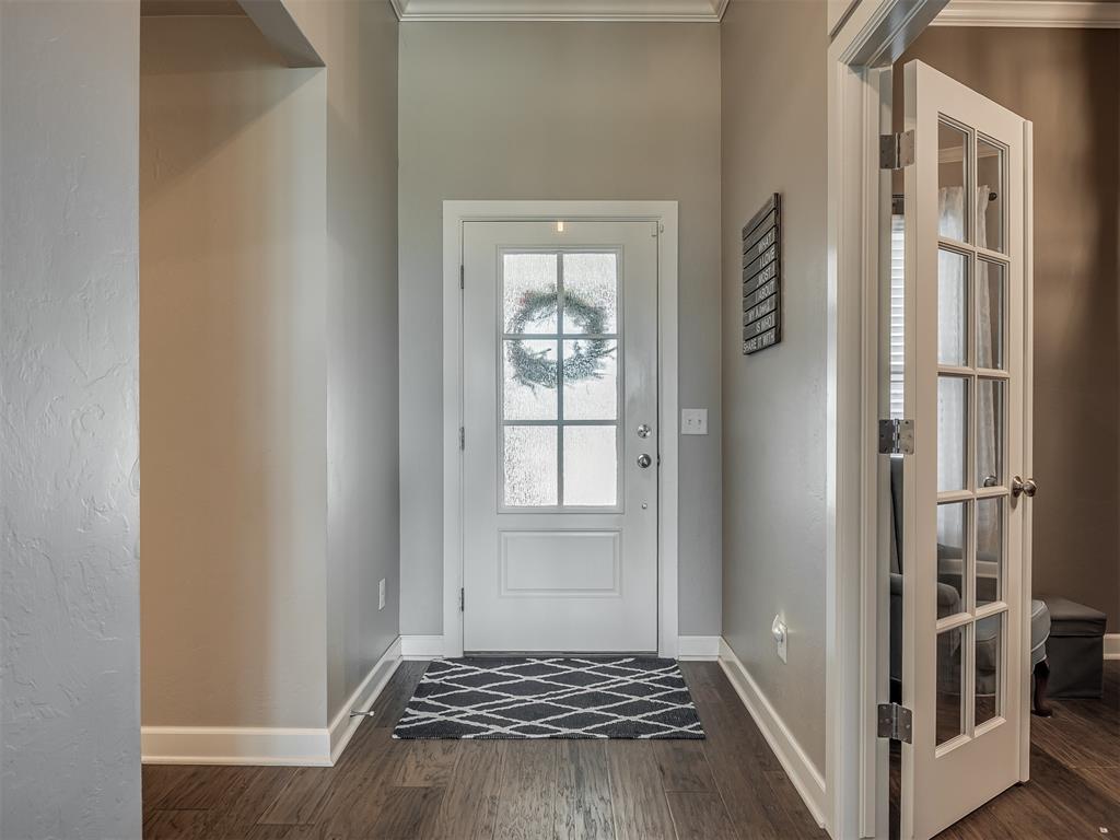 16112 Buffalo Drive Property Photo 4