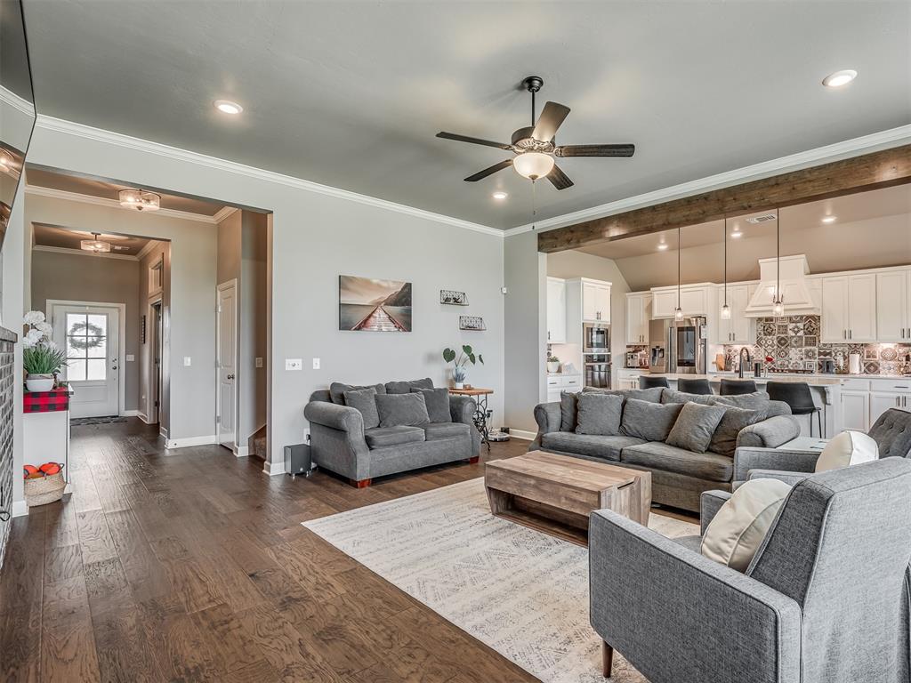 16112 Buffalo Drive Property Photo 8