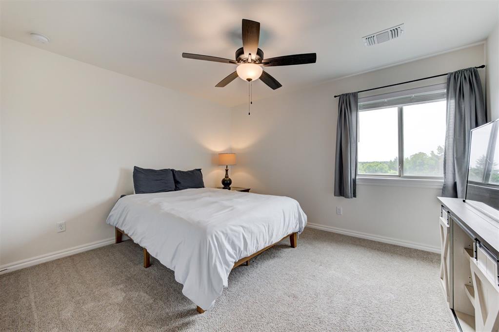 5804 Nw 159th Street Property Photo 40