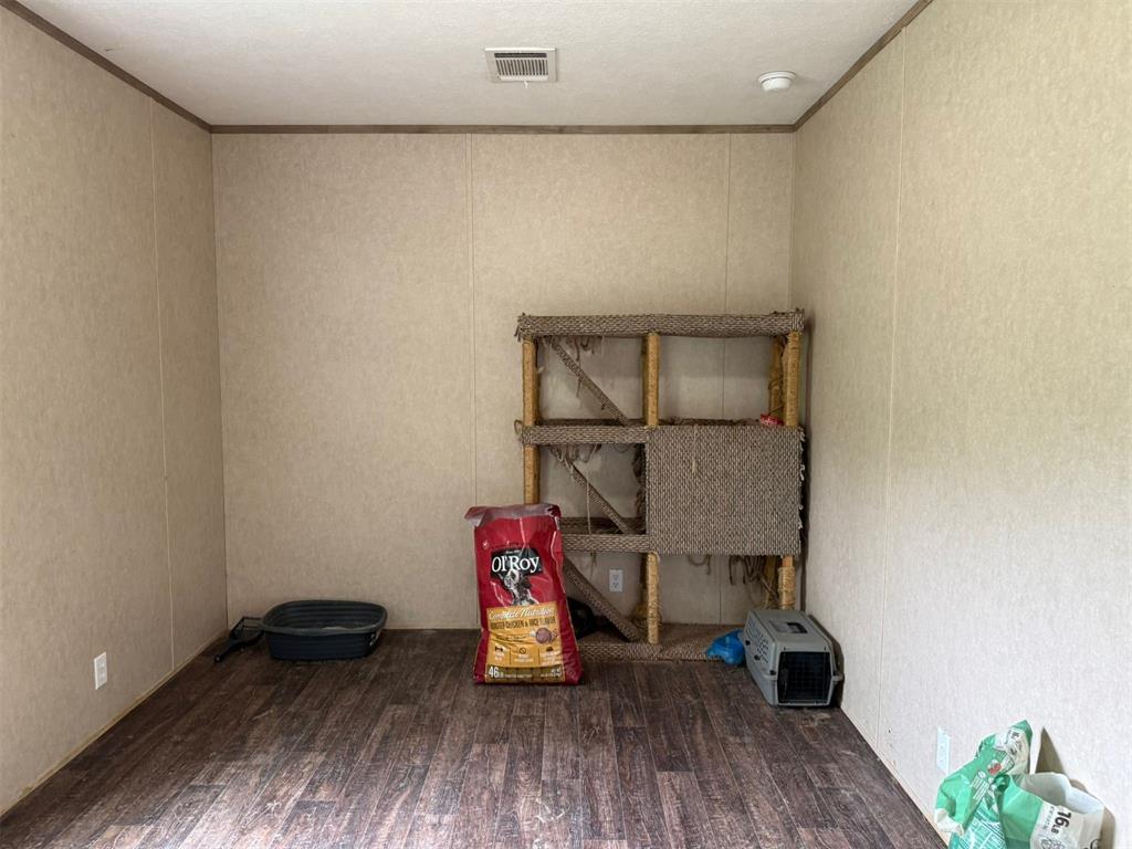1850 Mcintosh Road Property Photo 4