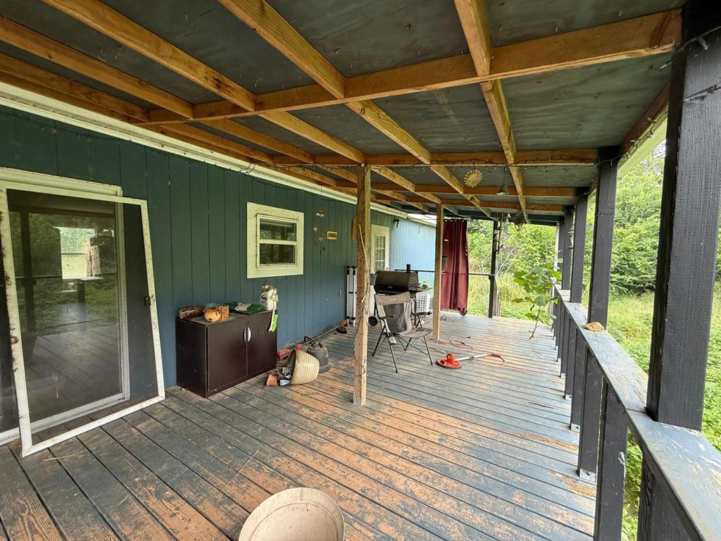 1850 Mcintosh Road Property Photo 5