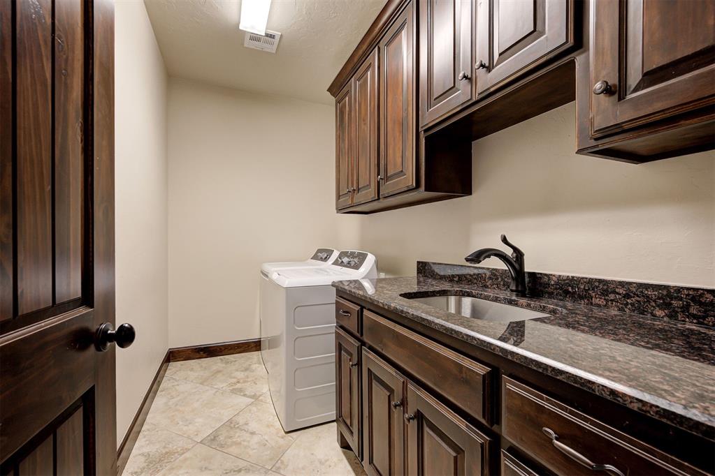 22090 White Pine Circle Property Photo 35