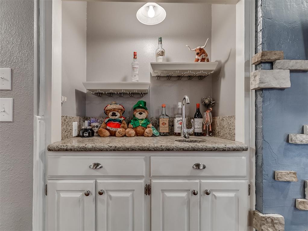 12601 Rock Springs Road Property Photo 8