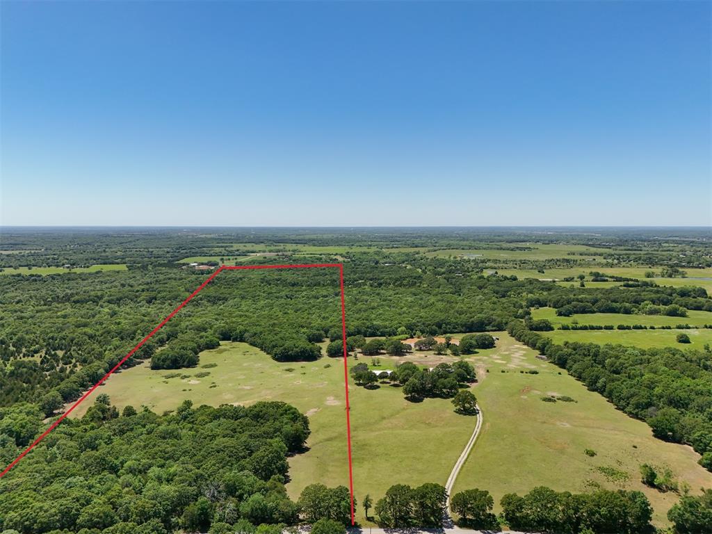 000 Kings Road Property Photo 1