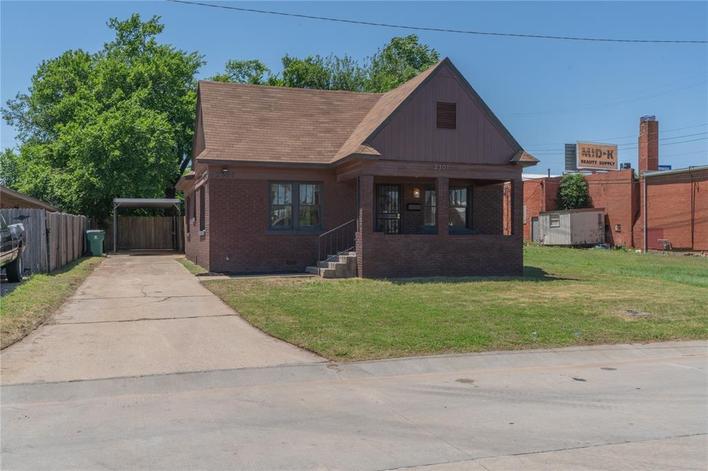 2301 N Kelham Avenue Property Photo 2