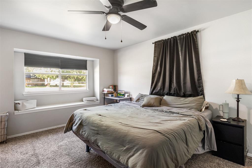 16 Clark Circle Property Photo 12
