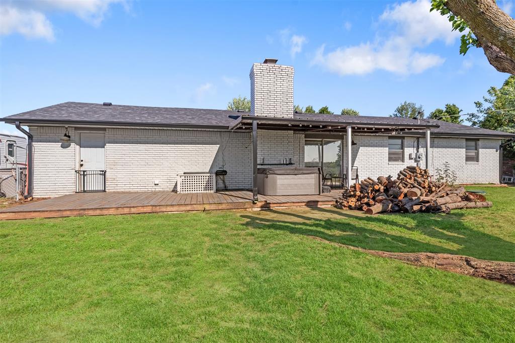 16 Clark Circle Property Photo 21