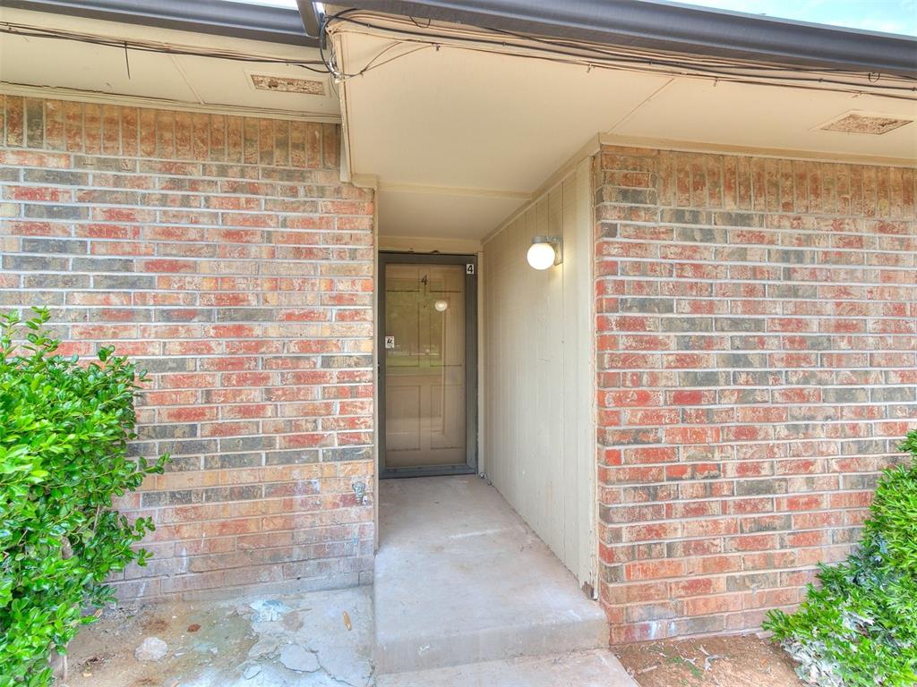 10125 N Pennsylvania Avenue 4 Property Photo 3