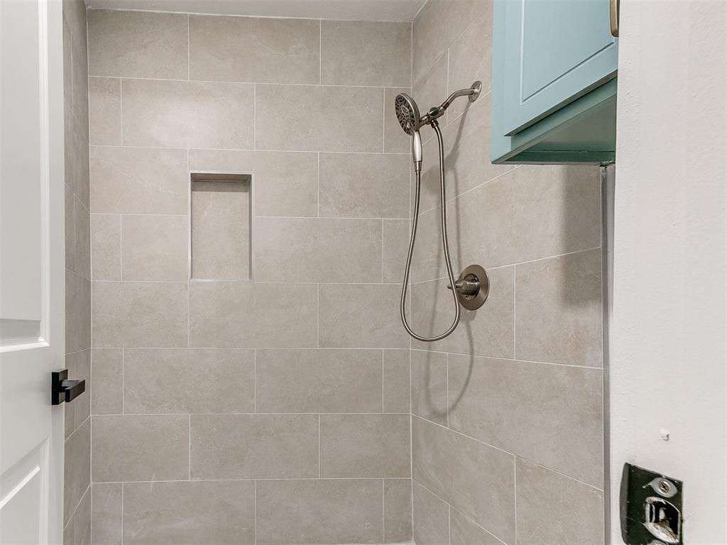 10125 N Pennsylvania Avenue 4 Property Photo 23