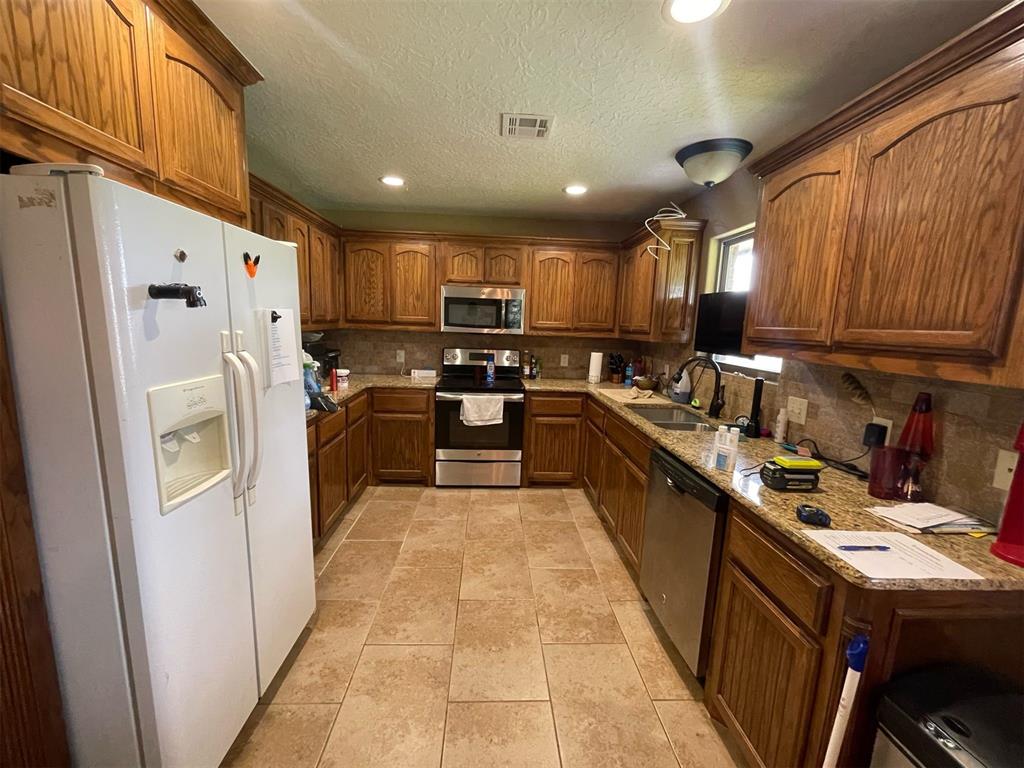 103 Thurman Drive Property Photo 2