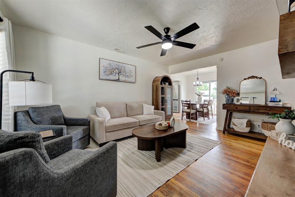 2805 Sw 54th Place Property Photo 10