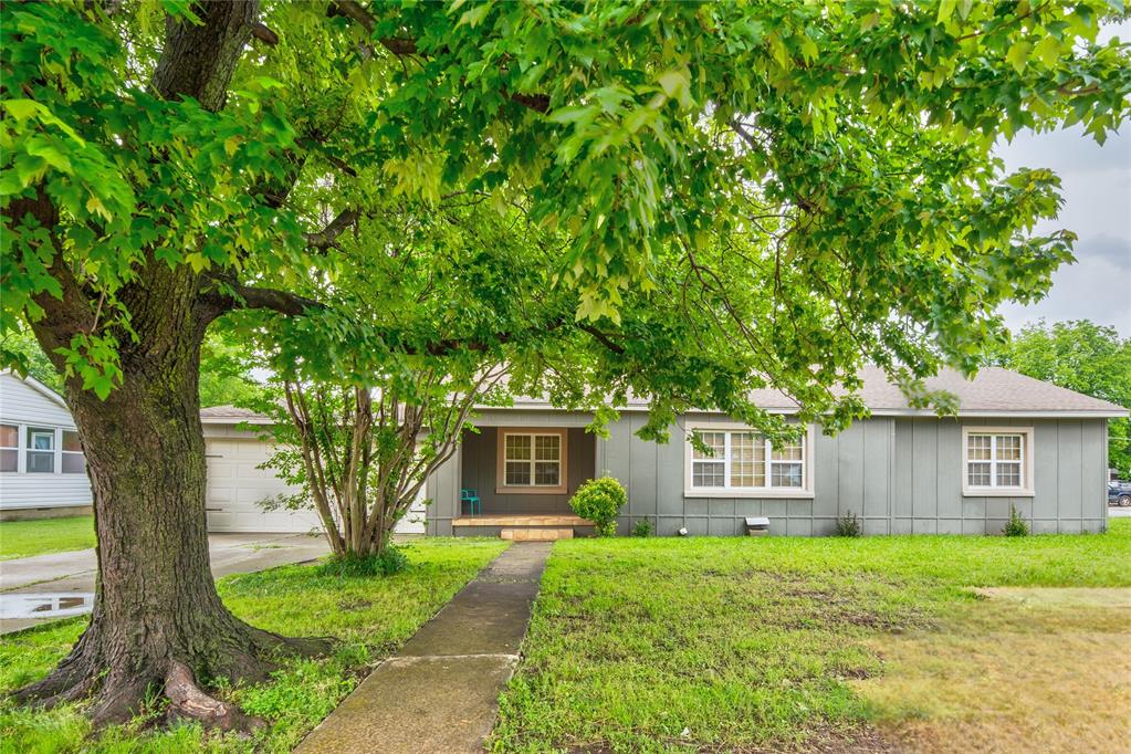 408 S 6th Street Property Photo 1