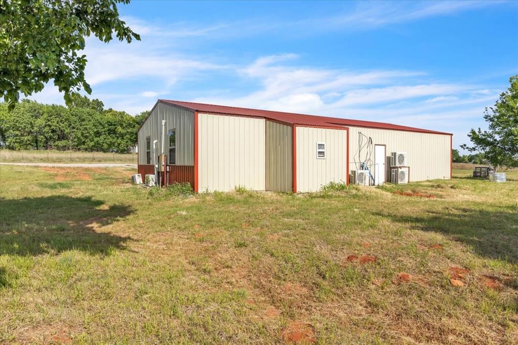 2273 County Road 1240 Property Photo 19