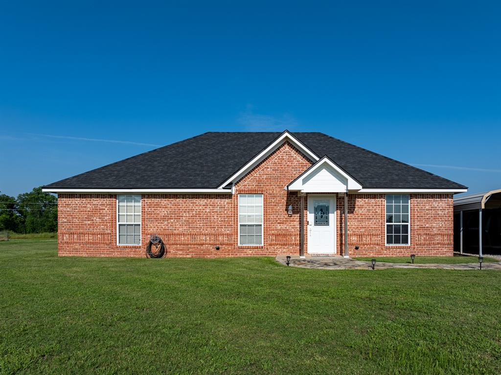 105 Glenbrook Drive Property Photo 1