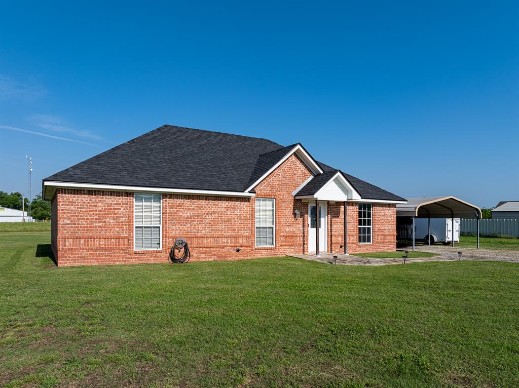 105 Glenbrook Drive Property Photo 18