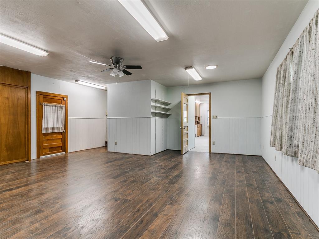 5015 S Shartel Avenue Property Photo 29