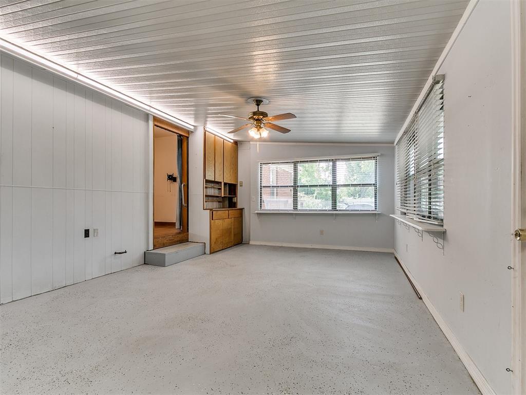 5015 S Shartel Avenue Property Photo 43