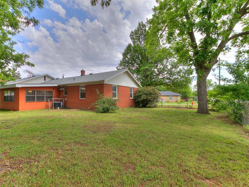 5015 S Shartel Avenue Property Photo 46