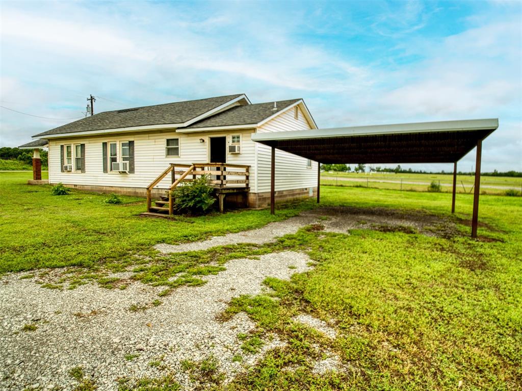 344020 E 760 Road Property Photo 1