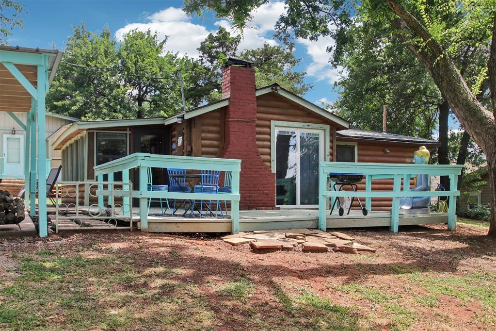 21306 E 10th Street Property Photo 3