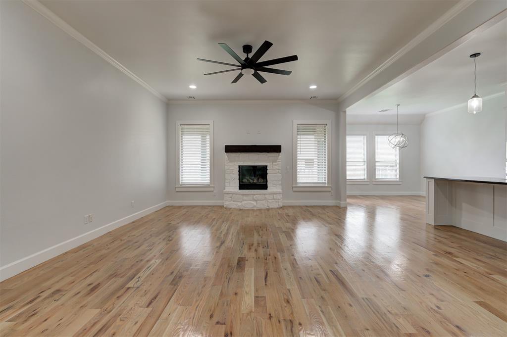 1108 Samantha Lane Property Photo 7