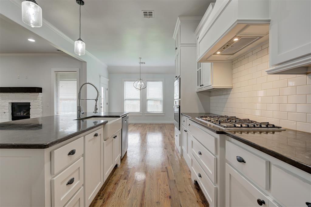 1108 Samantha Lane Property Photo 9