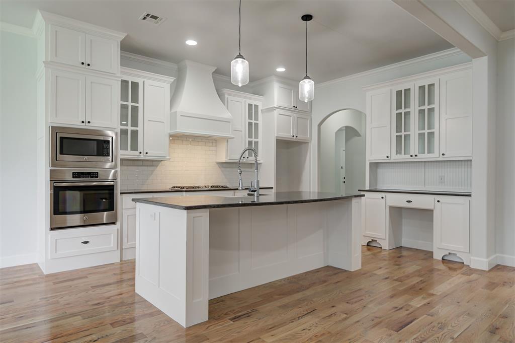 1108 Samantha Lane Property Photo 10