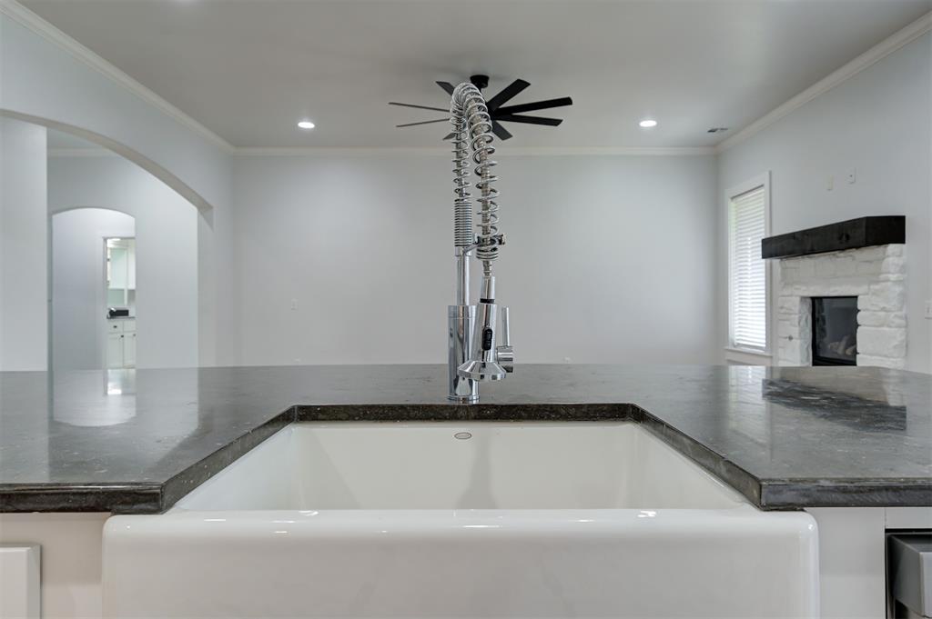 1108 Samantha Lane Property Photo 12