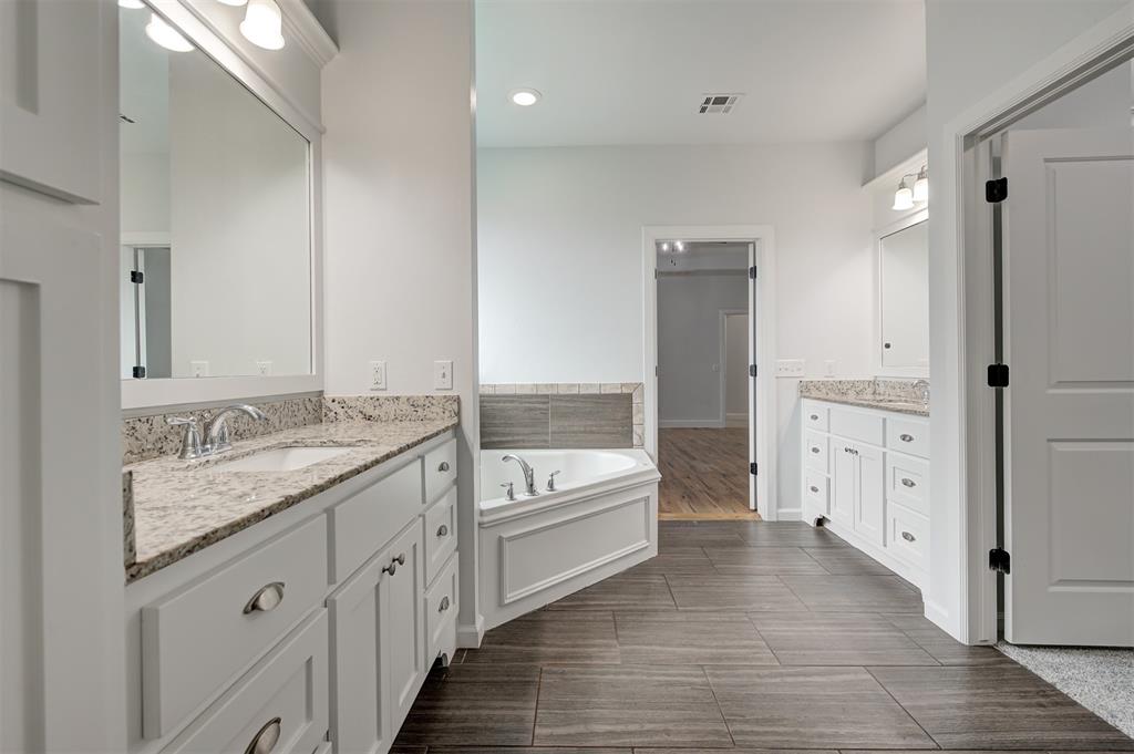 1108 Samantha Lane Property Photo 25