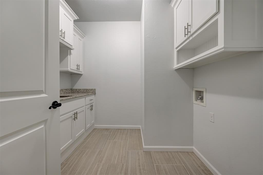 1108 Samantha Lane Property Photo 27