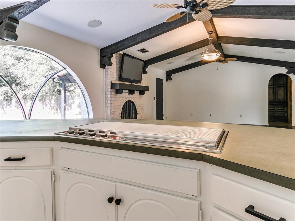 212 W Ridgewood Drive Property Photo 14