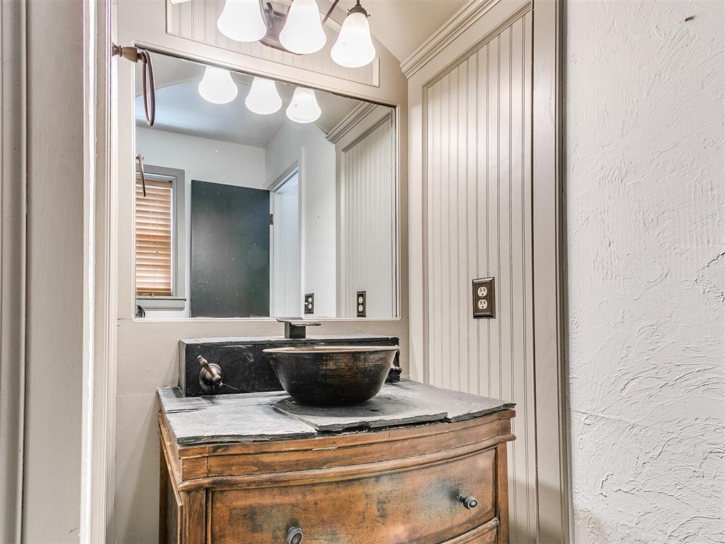 212 W Ridgewood Drive Property Photo 22