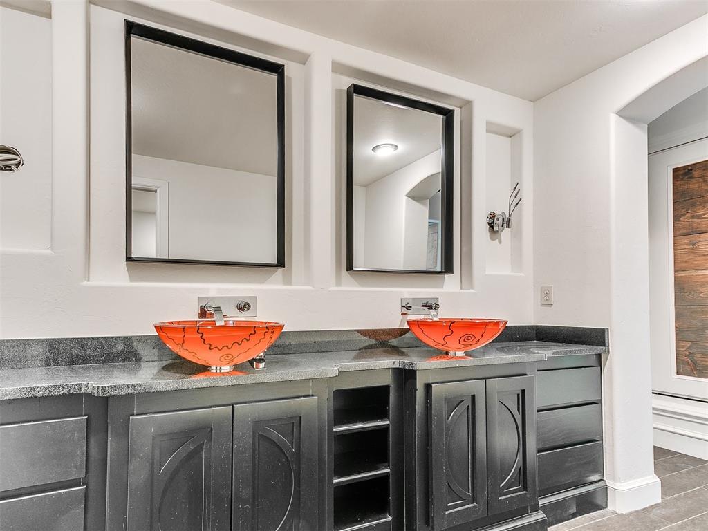 212 W Ridgewood Drive Property Photo 39