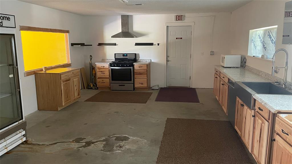 10196 N Highway 71 Property Photo 43