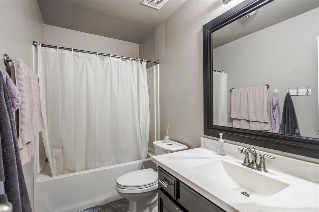 10408 Nw 35 Street Property Photo 16