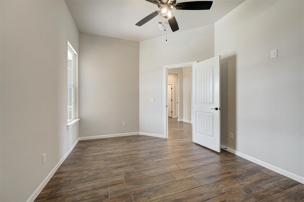 10412 Sw 49th Street Property Photo 37