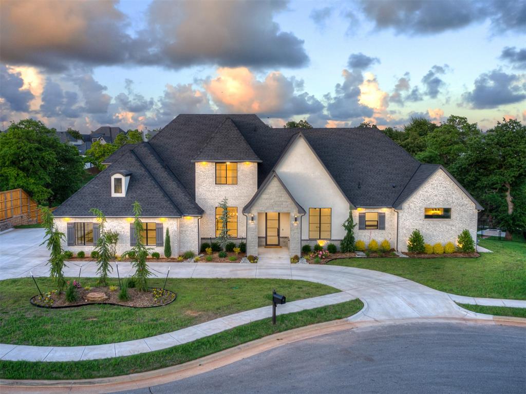 1117 Falls Bridge Court Property Photo 1