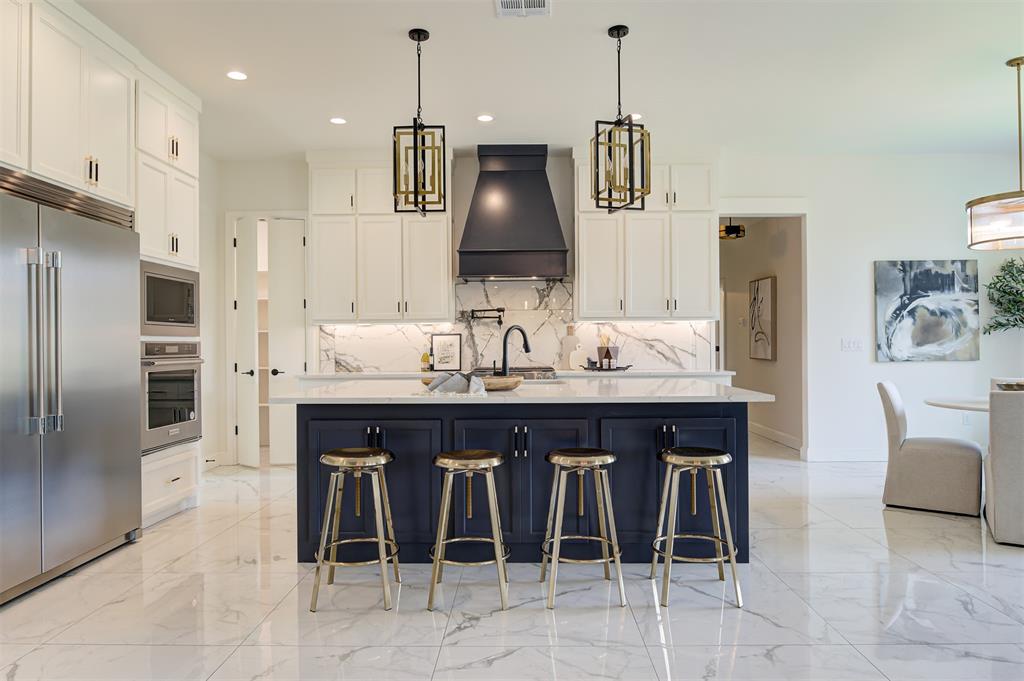 1117 Falls Bridge Court Property Photo 14