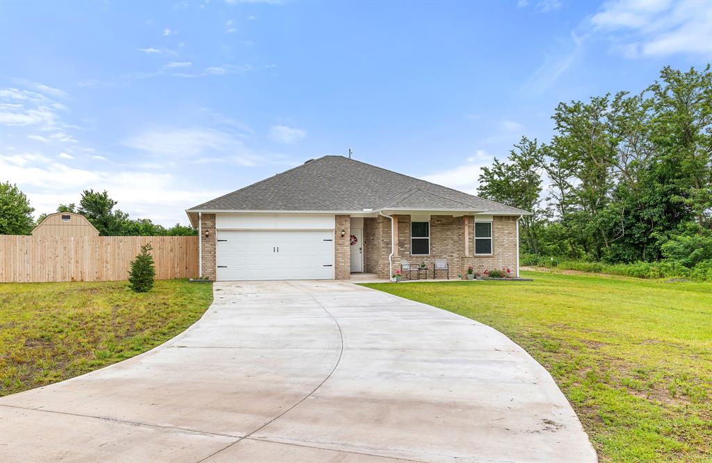 2520 N Manning Road Property Photo 1