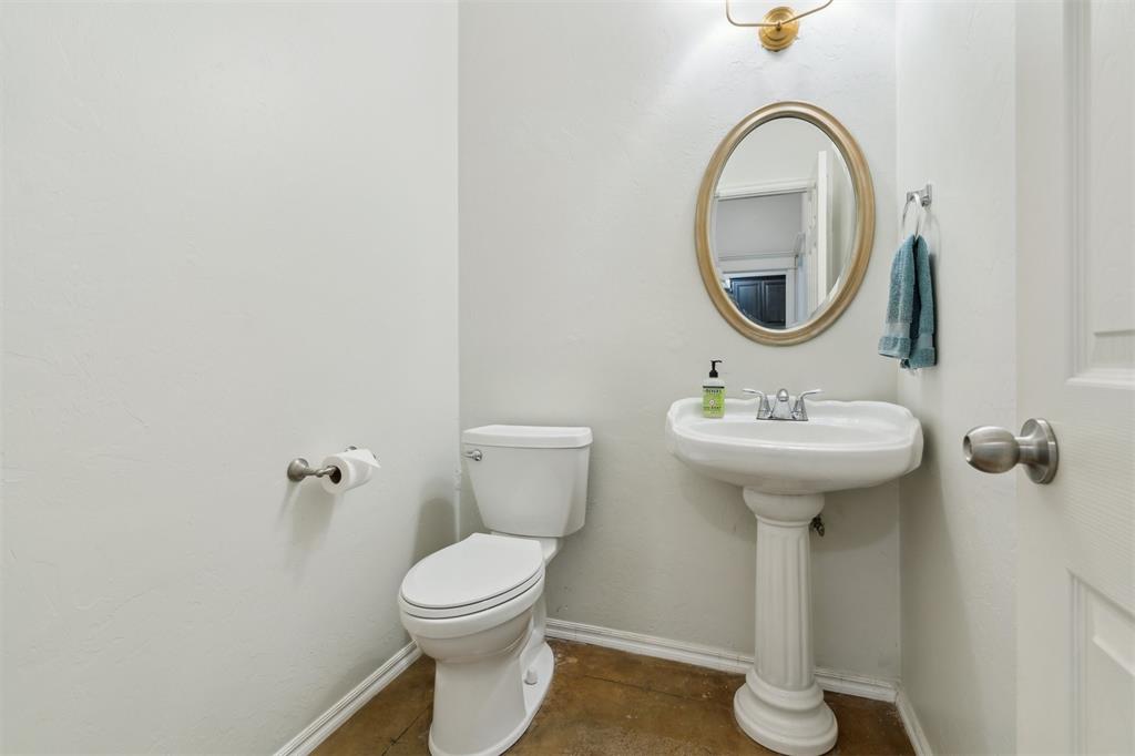 4605 Nw 161st Street Property Photo 37