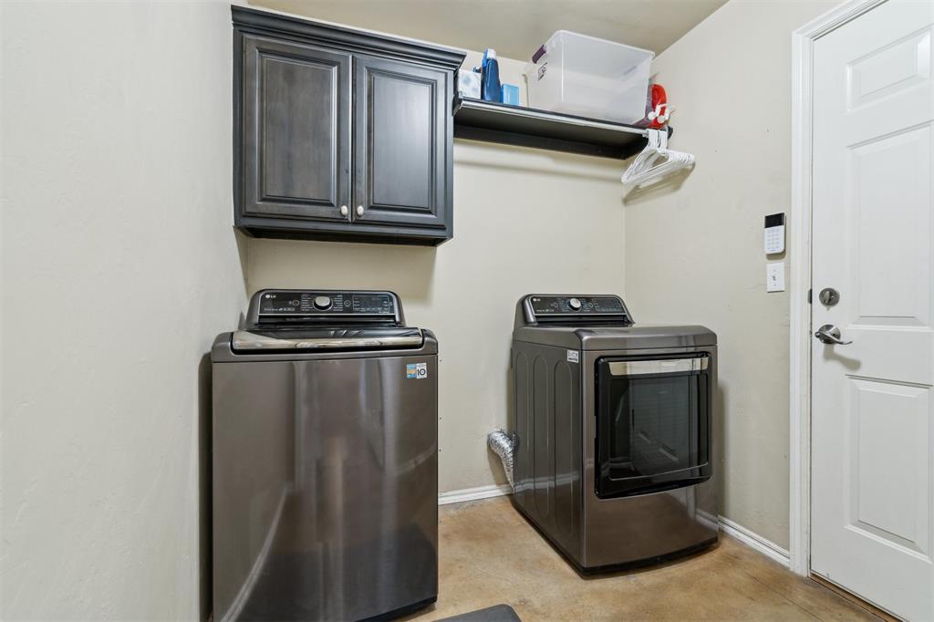 4605 Nw 161st Street Property Photo 40
